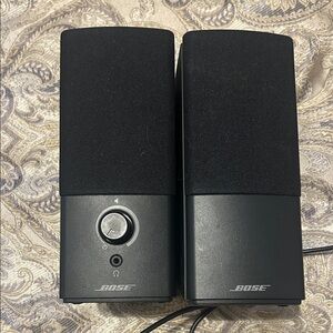 Bose Dual Black Speakers with Control Knob